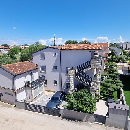 Apartments Denis 2 ميدولين المظهر الخارجي الصورة