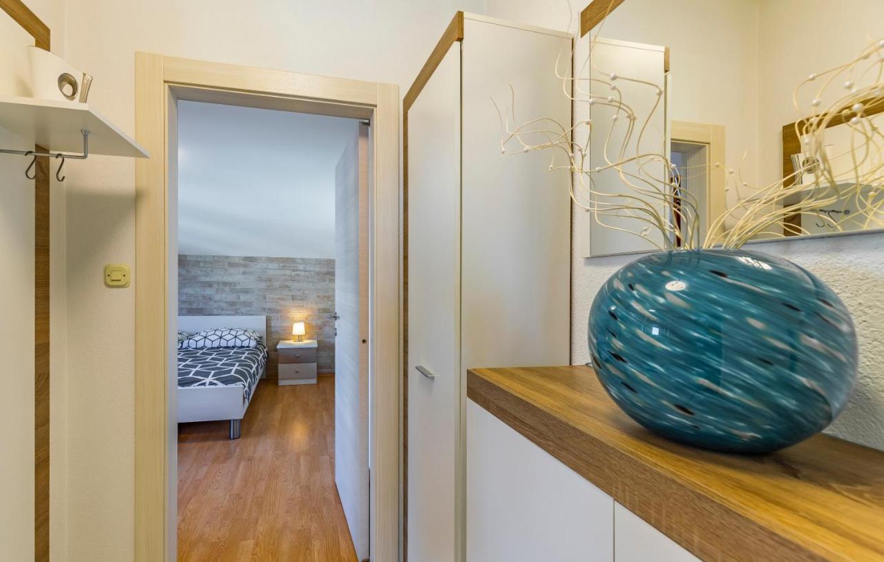 Apartments Denis 2 ميدولين المظهر الخارجي الصورة